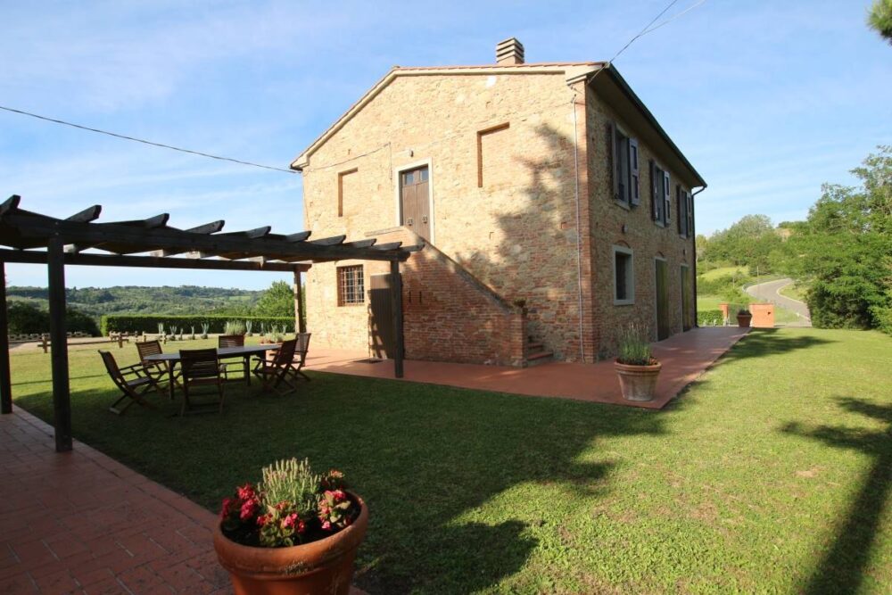 Property for sale in Peccioli, 3 Bedrooms – Farmhouse – Tuscany – For Sale – A1190RC47325