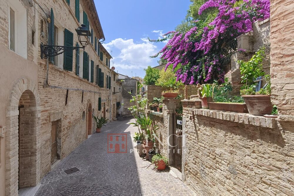 Palazzetto dell’Arancia Grottammare Marche – Code D9204