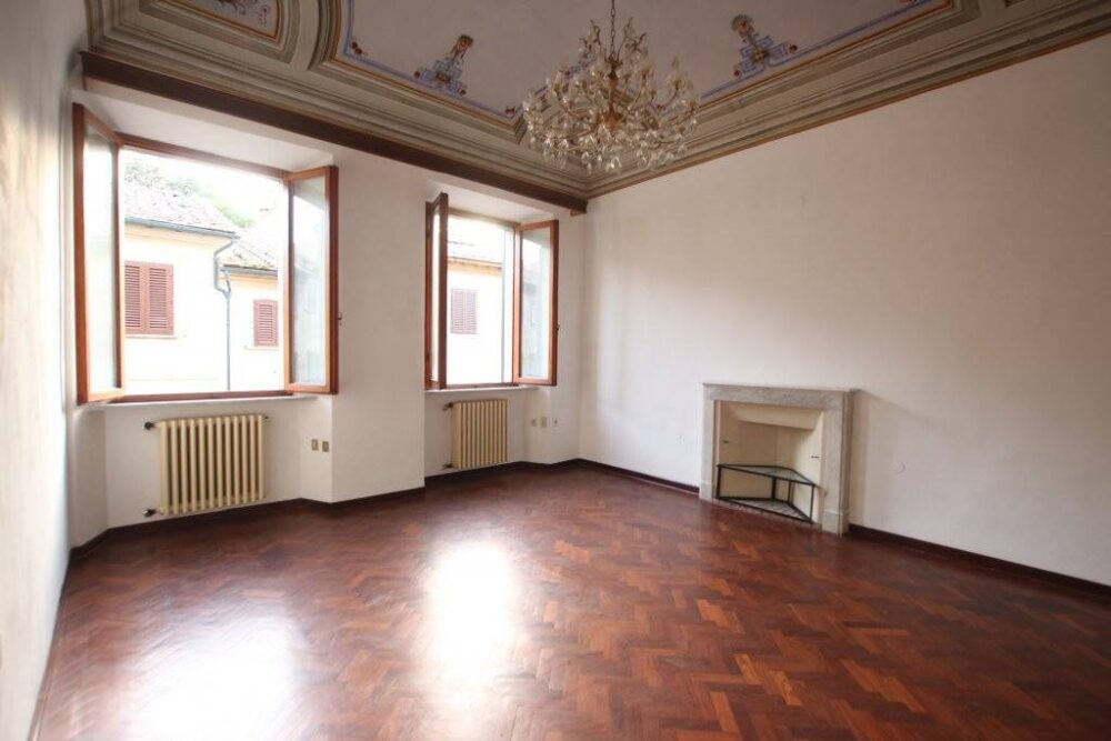 Property for sale in Volterra, 2 Bedrooms – Flat – Tuscany – For Sale – A1190RA48836