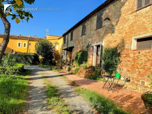 Farmhouses & Country Houses property for sale in , Pisa, Tuscany, Italy – 4 bedrooms, 3 bathrooms, €350,000 – Ref losservatorio1517