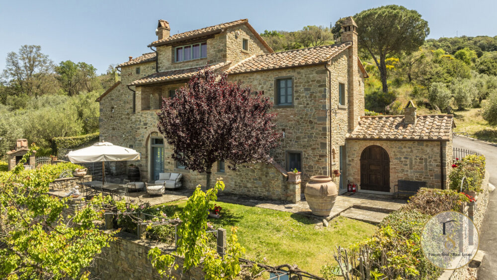 Casale Cortonella in Cortona, Arezzo, Tuscany – COR405
