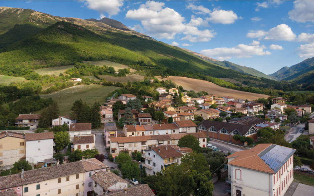 Property for sale in Cantiano, Marche – CBI160-2597-213