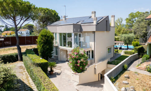 Villas property for sale in Fano, Pesaro e Urbino, Marche, Italy – 3 bedrooms, 4 bathrooms, €1,950,000 – Ref 3214529