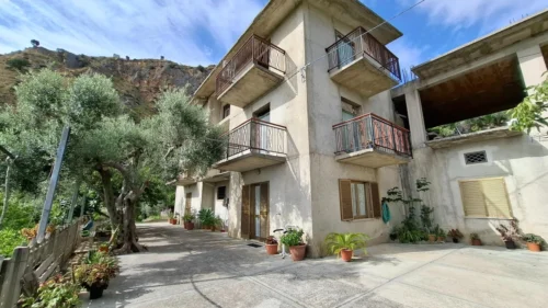 Farmhouses & Country Houses property for sale in Amantea, , Calabria, Italy – 2 bedrooms, 3 bathrooms, €450,000 – Ref 32GA