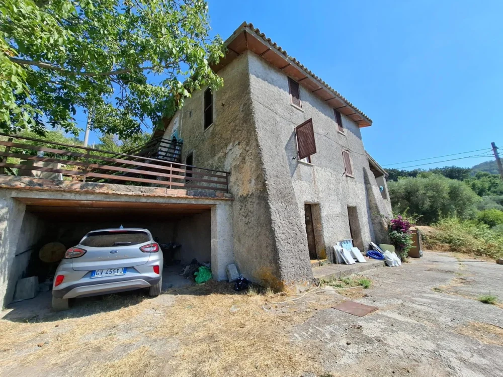 Property for sale in Falconara Albanese, Calabria, Italy – IHS43GT