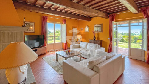 Farmhouses & Country Houses property for sale in Terranuova Bracciolini, Arezzo, Tuscany, Italy – , , €800.000 – Ref 10763