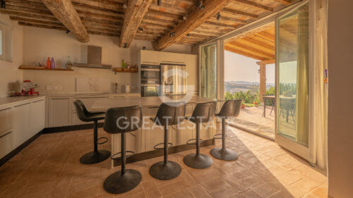 Farmhouses & Country Houses property for sale in Castiglione d Orcia, Siena, Tuscany, Italy – 5 bedrooms, 5 bathrooms, €1.790.000 – Ref 10708